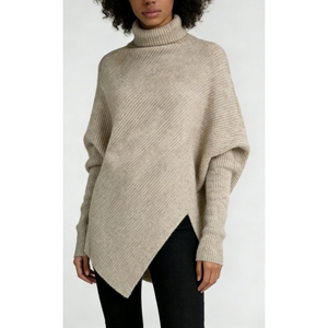 เสื้อสเวตเตอร์คอสูงทรงหลวมแบบถักลายไม่สมมาตรสำหรับผู้หญิงรุ่นใหม่ล่าสุด - Product Image 1