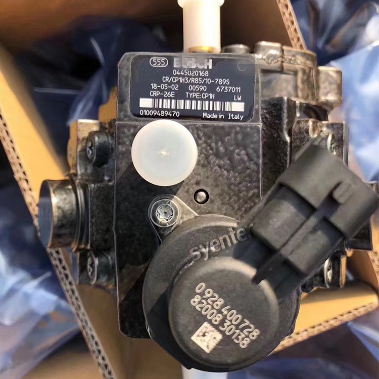 factory price common rail injection pump 0445020168  diesel fuel pump 0445020168 1111010-26E CP1 PUMP FOR FAW