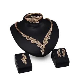 Set perhiasan berlian imitasi kristal kostum pernikahan mode India jenis set perhiasan dan Set perhiasan kalung berlapis emas