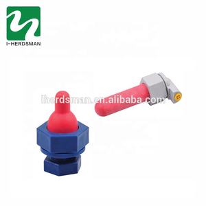 Seau d'alimentation en plastique pour animaux, 5 pièces, <span class=keywords><strong>prix</strong></span> d'usine, bébés, pattes <span class=keywords><strong>de</strong></span> laine, mouton, <span class=keywords><strong>lait</strong></span>, vente - Product Image 2