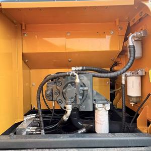 Excavadora Hidráulica de Orugas Hyundai 220 de 22 Toneladas con Motor Cummins para Minería y Construcción - Product Image 5