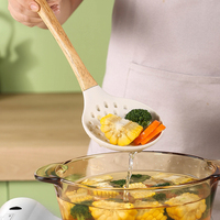MANJIA Ensemble d'ustensiles de cuisine en silicone sans BPA résistant à la chaleur Ensemble d'ustensiles de cuisine avec spatules et poignées en bois