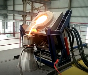 Fourneau de fusion par induction pour l'aluminium, le fer, l'acier - Four de fusion électrique haute fréquence, équipement de fonderie métallurgique - Product Image 1