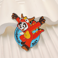 Épingles en émail doux personnalisées avec des animaux de dessin animé, badges en alliage de zinc, épingles de revers au design personnalisé avec carte de support en papier