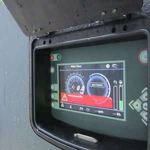 Mini Compresor de Aire Atlas Copco XAMS850 Diésel 8 bar 125 psi 24m3 AtlasCopco XAMS 850 Cfm Compresor de Aire Portátil de Alta Presión - Product Image 4