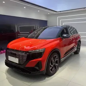 Vente Flash - <span class=keywords><strong>Audi</strong></span> <span class=keywords><strong>Q5</strong></span> E-Tron Quattro Art Collection Edition 2022 d'<span class=keywords><strong>occasion</strong></span> - SUV haut de gamme - Conduite à gauche - Hautes performances - Product Image 1