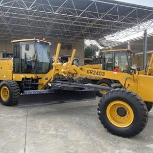 Suministro de fábrica Gr2403 178W Motor Grader Essential para la construcción de carreteras con componente de motor central - Product Image 3