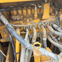 Excavatrice sur chenilles d'occasion 323, 24,3T, 118kW, modèle 2020, capacité de godet 1,4m, équipée d'une pompe à engrenages et d'un moteur d'entraînement à roulement