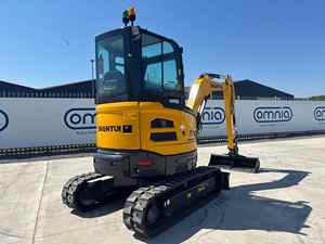 Miniexcavadora Shantui SE27, Excavadora Hidráulica Compacta para Jardinería, Agricultura, Obras Municipales y Espacios Reducidos - Product Image 4
