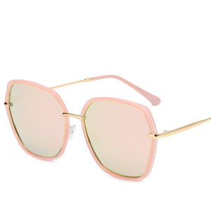 Lunettes de soleil tendance, lunettes de soleil de créateur italiennes, lunettes de soleil polygonales promotionnelles - Product Image 3