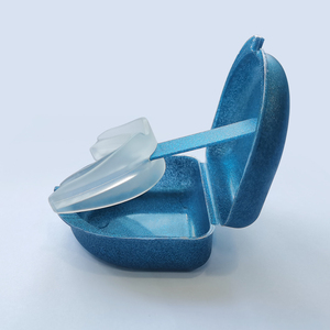 Protège-dents en silicone Anti-ronflement Appareils anti-ronflement Plateau anti-bruxisme Aide au sommeil Protège-dents Soins de santé Protège-dents - Product Image 6