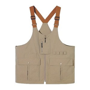 Gilet de pêche multifonctionnel convertible en sac à bandoulière, respirant, léger, couleur unie, polyester, collection Printemps 2025, pour homme - Product Image 4