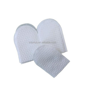 Nieuw Materiaal Wegwerpbare Vingerbedjes Voor Het Reinigen Van Tanden Van Huisdieren, Niet-Geweven Stoffen Voor Het Oraal Poetsen Van Huisdierbenodigdheden, Vingerbedjes - Product Image 1