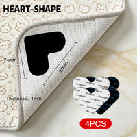 Lot de 4 Grips Antidérapants en PU en Forme de Cœur pour Tapis, Réutilisables et Lavables, pour Sols en Bois Dur et Carrelage