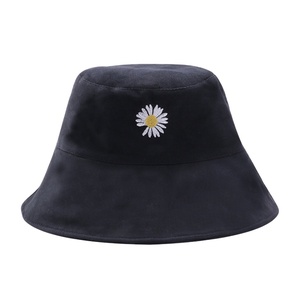 Nouveau style chrysanthème broderie <span class=keywords><strong>chapeau</strong></span> de pêcheur tout-match loisirs <span class=keywords><strong>parasol</strong></span> <span class=keywords><strong>chapeau</strong></span> de seau <span class=keywords><strong>chapeau</strong></span> - Product Image 1
