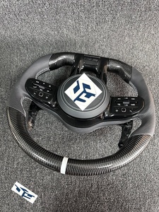 Volante AMG in Carbonio Personalizzato di Alta Qualità per <span class=keywords><strong>Mercedes</strong></span> <span class=keywords><strong>Serie</strong></span> A, <span class=keywords><strong>B</strong></span>, C, E, S, G, V, CLS, GLC, GLE, GLS, GLA, GLK, SLC - Product Image 6