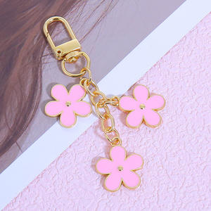 Porte-clés en métal en forme de fleur colorée-Alliage de bricolage créatif-Porte-clés double face à petite fleur-Convient aux accessoires de sac - Product Image 6