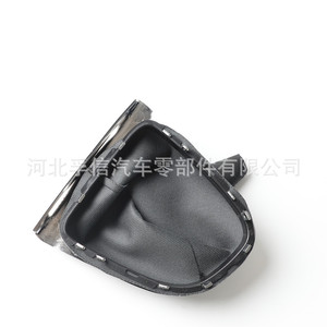 ฝาครอบกันฝุ่นเกียร์ฟู่ซินสำหรับเรโนลต์ เอ็มเค 4 หนัง PU พร้อมขอบโครเมียม - Product Image 4