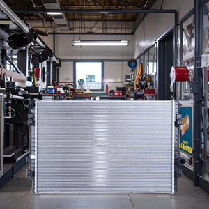 Prix compétitif OE 5Q0121251EP radiateur en aluminium du système de refroidissement du moteur automatique pour <span class=keywords><strong>AUDI</strong></span> - Product Image 3