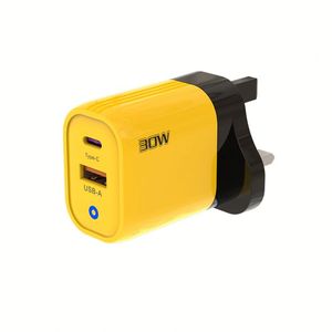 อะแดปเตอร์ติดผนัง EU/US/UK รองรับ PD 30W Type-C+USB ช่องเสียบคู่ พร้อมหน้าจอแสดงผลดิจิตอล LED ได้รับการรับรองมาตรฐาน CE สำหรับชาร์จโทรศัพท์มือถือ แล็ปท็อป และ iPhone 17 - Product Image 1