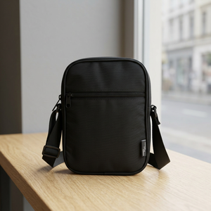 Bolso de Hombro Unbranded de 2L, Ecológico, en Material Reciclado, Certificado GRS, Modelo 130053-6 - Product Image 2