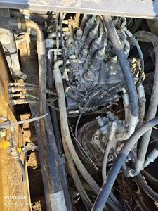 รถขุดตีนตะขาบ Volvo EC380 มือสอง เครื่องขุดไฮดรอลิกสำหรับงานก่อสร้างและเหมืองแร่ - Product Image 5