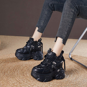 Sapatos Femininos de Plataforma de Alta Qualidade com Sola Grossa de 12cm para Aumento de Altura, Novos Sapatos Esportivos e de Lazer Outono/Inverno 2025 - Product Image 1