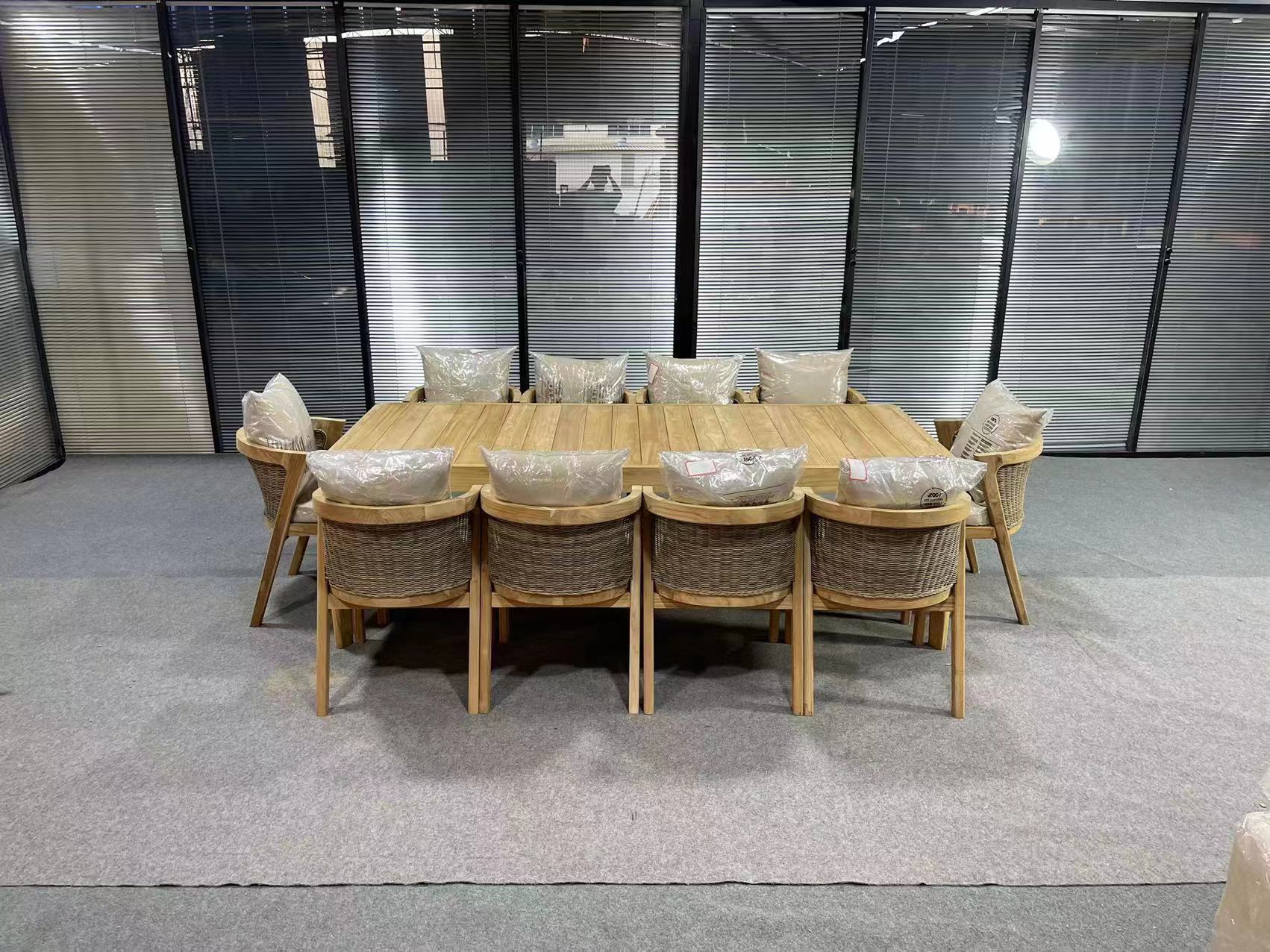 Luxury Outdoor Patio Set Furniture Teak Table And Chair Set Dining Table Set 8 Seater