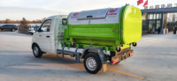 Camion compacteur de déchets Foton 4x2 3 cm³ avec bras de ramassage, moteur diesel Euro 6, transmission manuelle