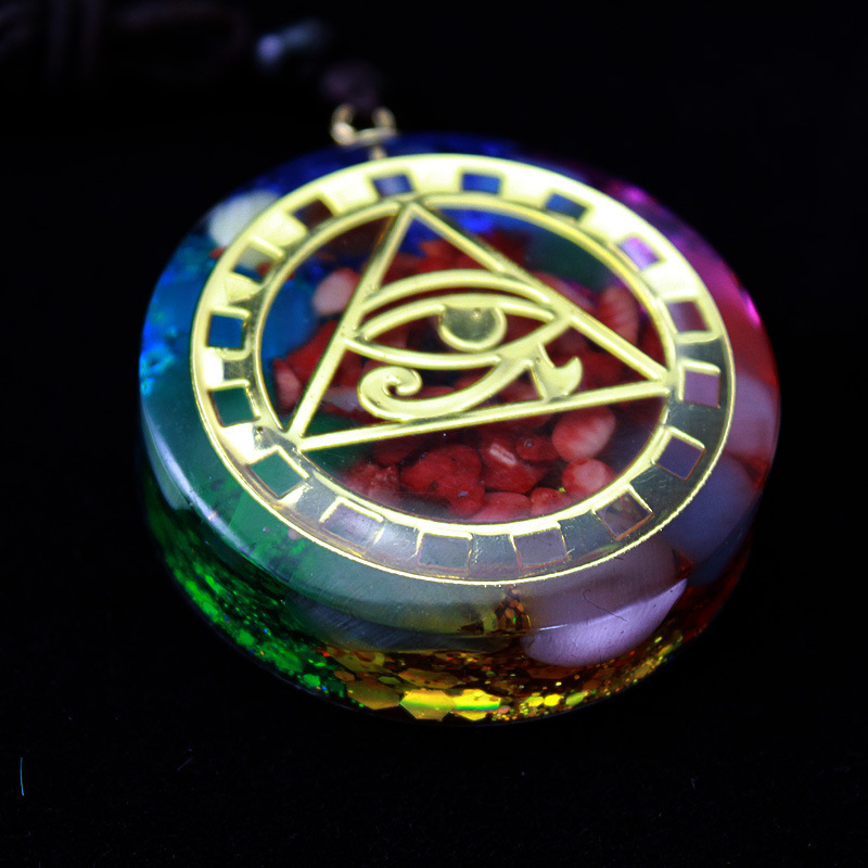 Ciondolo Orgonite Reiki con Simbolo Om, Collana Luminosa per Guarigione dei Chakra, Gioiello per Meditazione e Protezione EMF