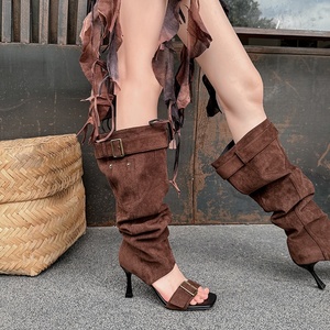 Sandalias hasta la rodilla para mujer Hebilla de cinturón de metal Punta expuesta Sandalias de cabeza cuadrada Botines de tubo alto de gamuza Botas largas con correa de una palabra - Product Image 2