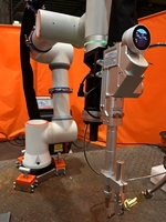 DREAMON Nouveau Robot de Soudage Laser à Fibre Automatique 6 Axes 1500W-3000W Refroidi par Eau Facile à Utiliser pour Métal Acier Inoxydable Aluminium