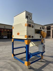 Separador Magnético de Acero Inoxidable Motorizado de Alta Eficiencia para la Limpieza de Granos, 99% de Eficiencia, 5000-10000 kg/h - Product Image 2