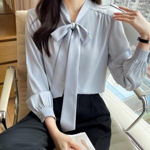 Chemise en satin pour femme avec détail nœud, haut à manches longues et à nouer devant, tendance - Product Image 5