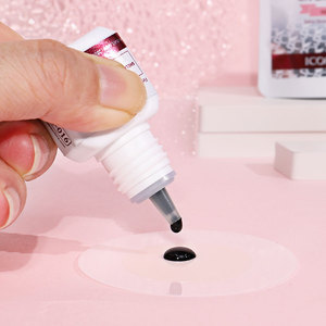 Colle à cils noire professionnelle à séchage rapide en 1 seconde, sans odeur, <span class=keywords><strong>pour</strong></span> extensions de cils, fournitures en gros sous marque privée - Product Image 2