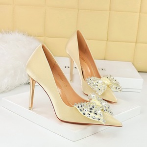 Zapatos de Mujer en Oferta, Tacones Metálicos, Tacones Súper Altos, Satén, Corte Bajo, Zapatos de Punta con Lazo de Agua, 2023 - Product Image 2
