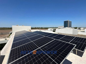 Proyecto de <span class=keywords><strong>autoconsumo</strong></span> <span class=keywords><strong>residencial</strong></span> e industrial Instalación en tierra 30 kW Sistema de energía <span class=keywords><strong>solar</strong></span> 30000W - Product Image 3