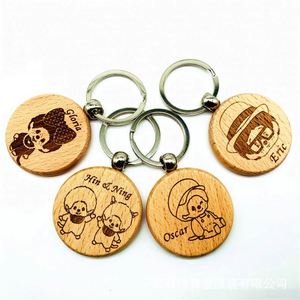 โปรโมชั่นขายส่งจากโรงงาน พวงกุญแจไม้ทรงกลมขนาดเล็ก ดีไซน์สร้างสรรค์ สำหรับสลักชื่อ - Product Image 5