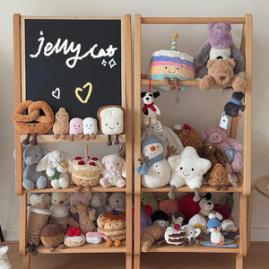 Coleção de Pingentes/Ornamentos EZBABY British JC: Pingentes de Pelúcia, Brinquedos Modernos de Algodão PP, Bonecas com Detalhes Faciais e Sacos Protetores contra Poeira - Product Image 1