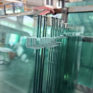 Verre feuilleté ultra-clair à faible teneur en fer 8+1.52SGP+8mm, double panneau trempé anti-explosion, verre de sécurité architectural - Product Image 5
