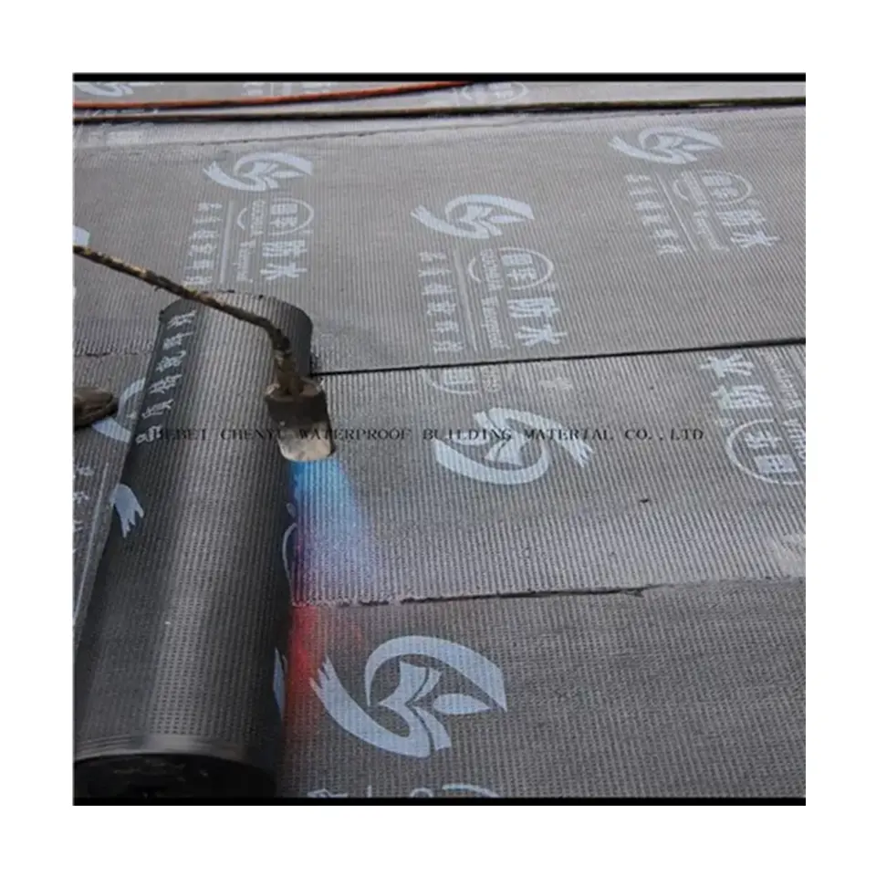 Membrana impermeable SBS Materiales de impermeabilización resistentes al calor Imprimación de betún de asfalto Rollo de material impermeable