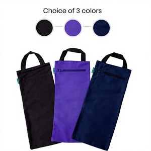 HealthAndYoga Sacos de arena de Yoga de alta calidad Color negro saco de arena de fitness para niños adultos para uso en interiores al mejor precio de la India. - Product Image 1