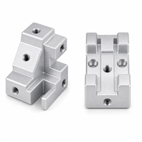 Connecteur d'angle en aluminium pour extrusion, bloc d'extrémité à rainure en T, accessoire de cadre de rail, pièces personnalisées de haute précision usinées CNC