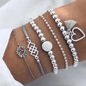 Ensemble de bracelets à breloques tendance en argent tibétain, perles, cœur, lotus, pompon, géométrie, cadeau pour femme 2024 - Product Image 3