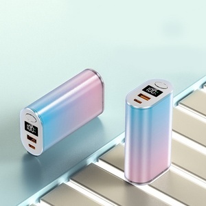 Cargador Portátil Multifuncional Universal con Pantalla LED, Degradado Azul Rosa, 10000 MA, Diseño Mini Cápsula, Cargador para Teléfono Móvil - Product Image 3