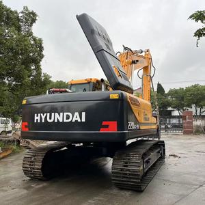 Excavatrice HYUNDAI 220LC-9S d'occasion à vendre – Équipement 225LC-9, 22 tonnes, d'origine Corée - Product Image 4