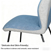 Chaise de salle à manger sans accoudoirs à dossier haut en tissu de haute qualité au design moderne avec pieds en métal
