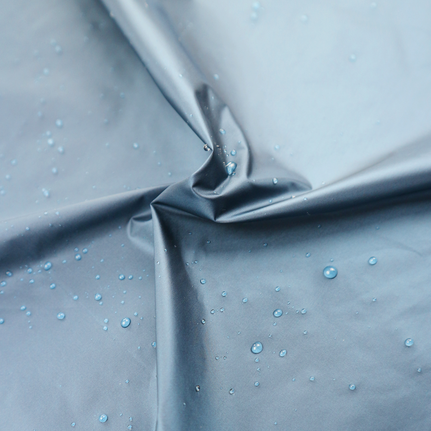 Shiny Waterproof Nylon Fabric for Garments