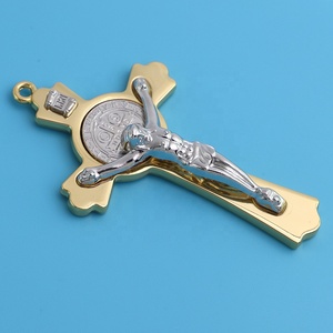 <span class=keywords><strong>Croix</strong></span> de Crucifix de 3 pouces plaquée <span class=keywords><strong>or</strong></span> véritable 24K - Product Image 5