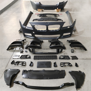 Kit de carrocerí<span class=keywords><strong>a</strong></span> de reacondicionamiento de estiramiento facial automático para BMW 5 Series F10 F18 2010-2017 actualización <span class=keywords><strong>a</strong></span> M5CS G30 estilo delantero + falda de montaje de parachoques trasero - Product Image 1